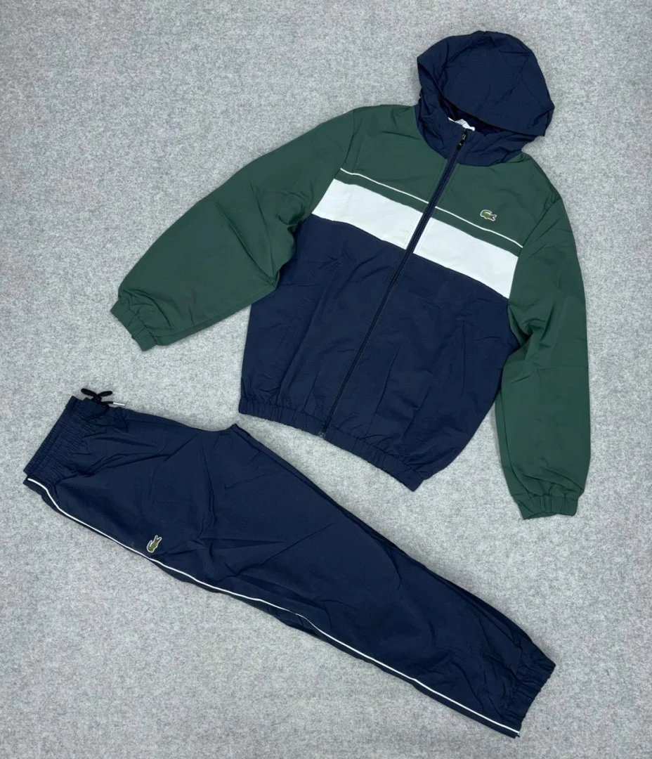 CONJUNTO LACOSTE ROMPEVIENTO