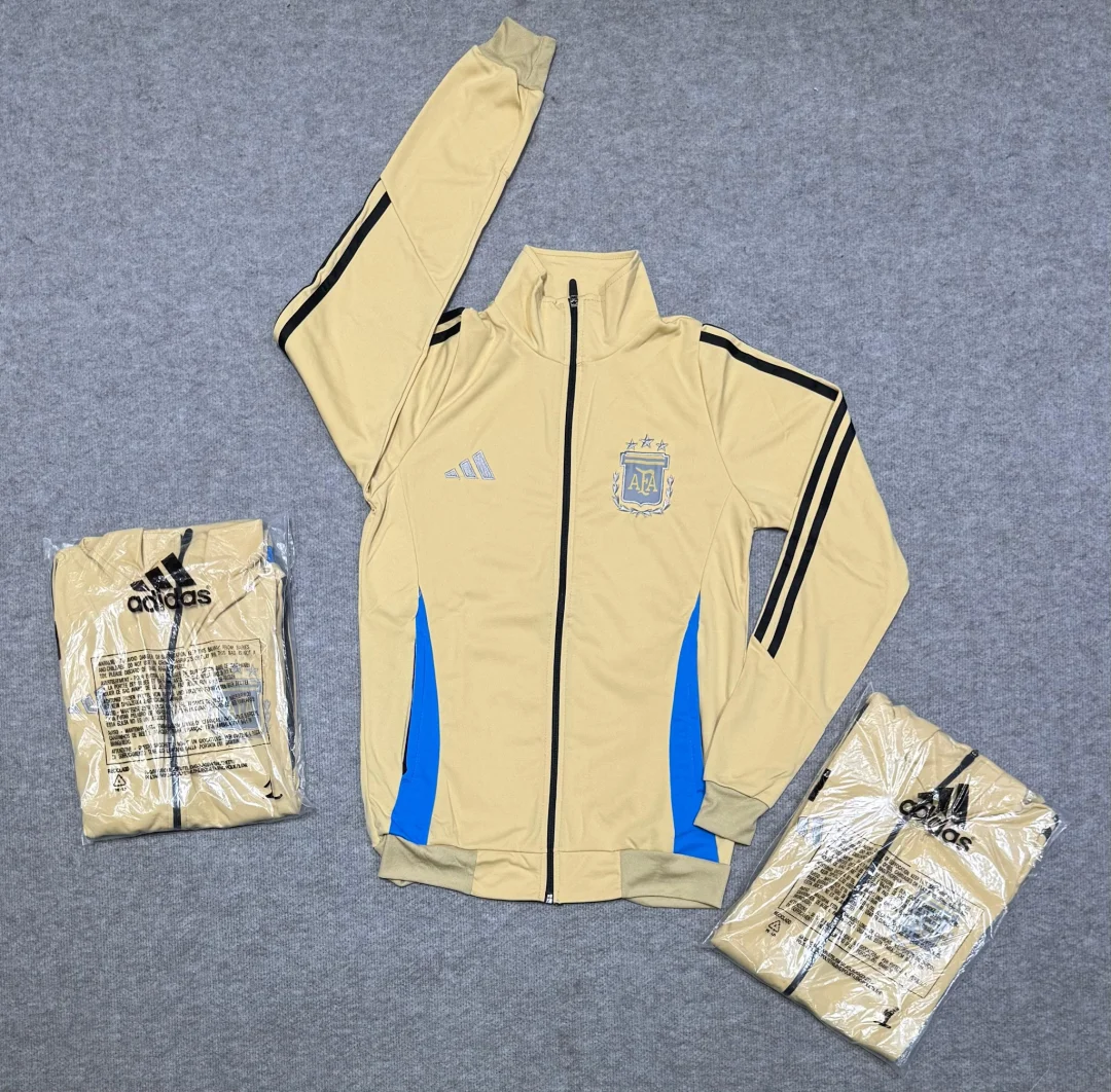 CAMPERA DE AFA DORADA