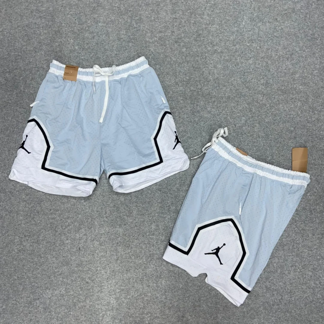SHORT JORDAN 23 GRIS CLARO