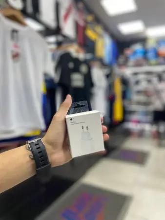 ADAPTADOR USB APPLE